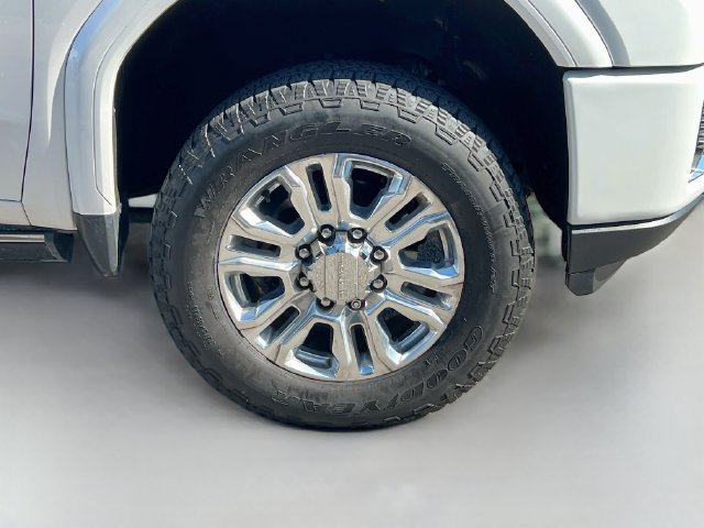 Used 2023 GMC Sierra 2500 Denali w/ Denali Ultimate Package AWD/4WD image 40