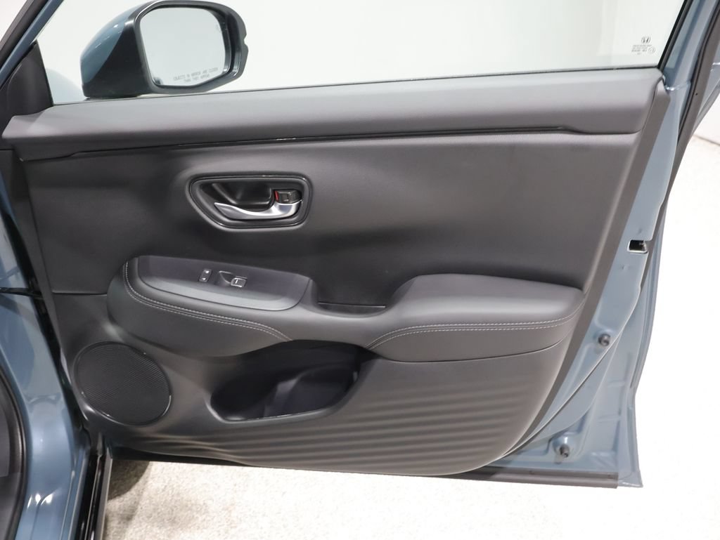 Used 2027 Honda HR-V EX-L image 23