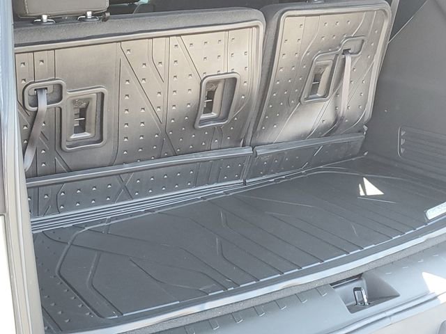 Certified 2023 Chevrolet Traverse LT FWD image 28