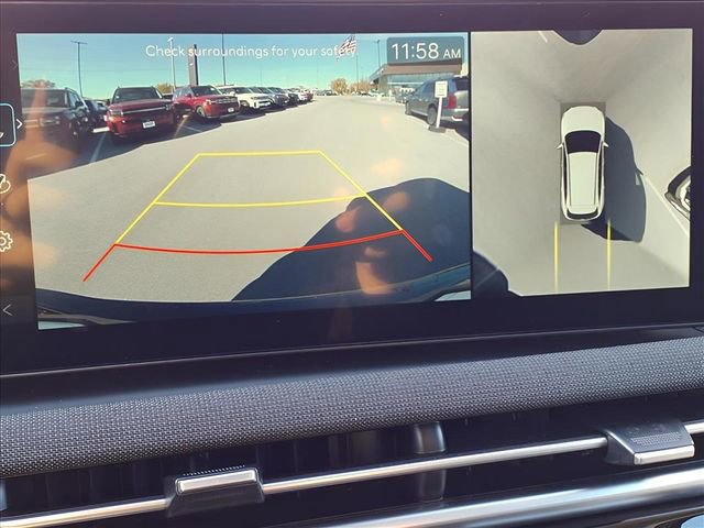 New 2025 Hyundai Tucson Limited image 18