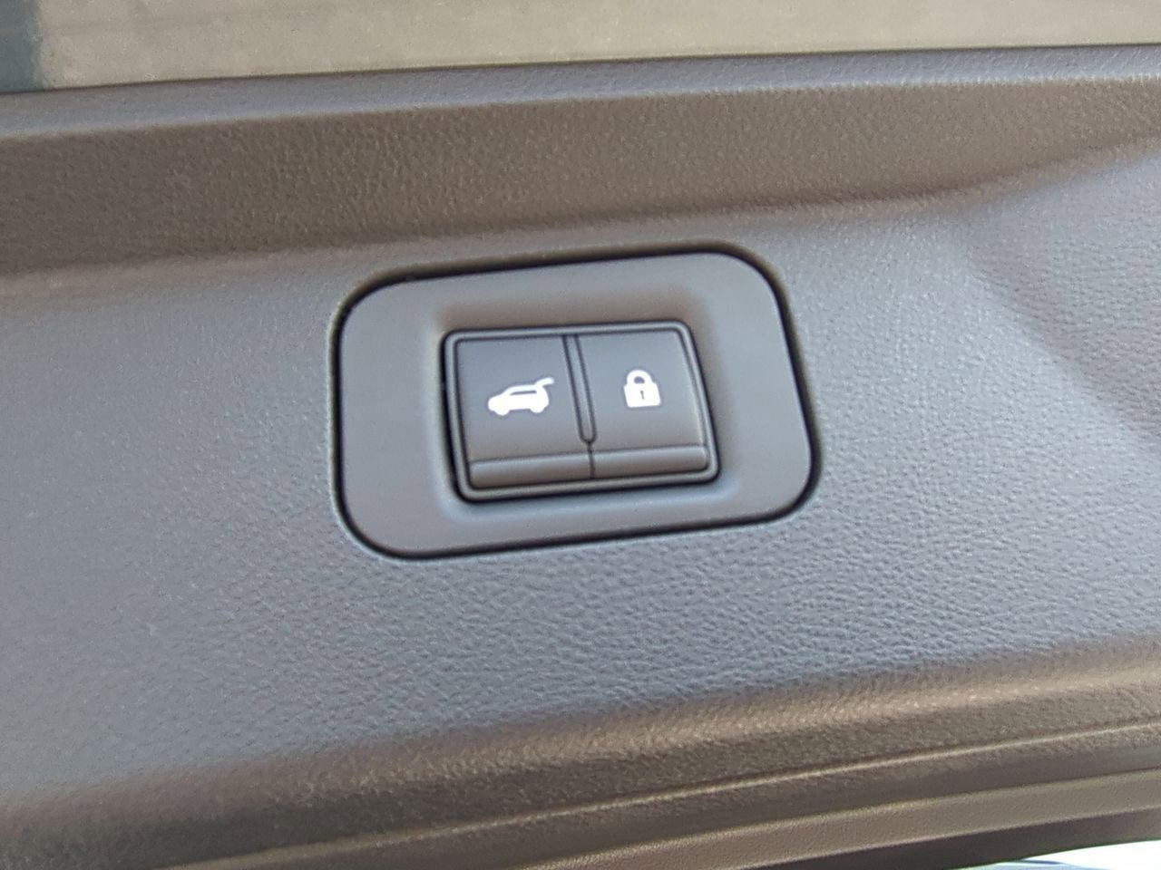 New 2025 Nissan Armada PRO-4X AWD/4WD image 33