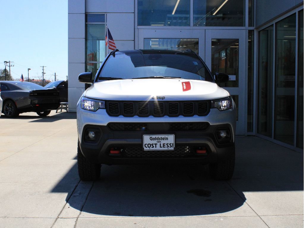 New 2026 Jeep Compass Trailhawk AWD/4WD image 2