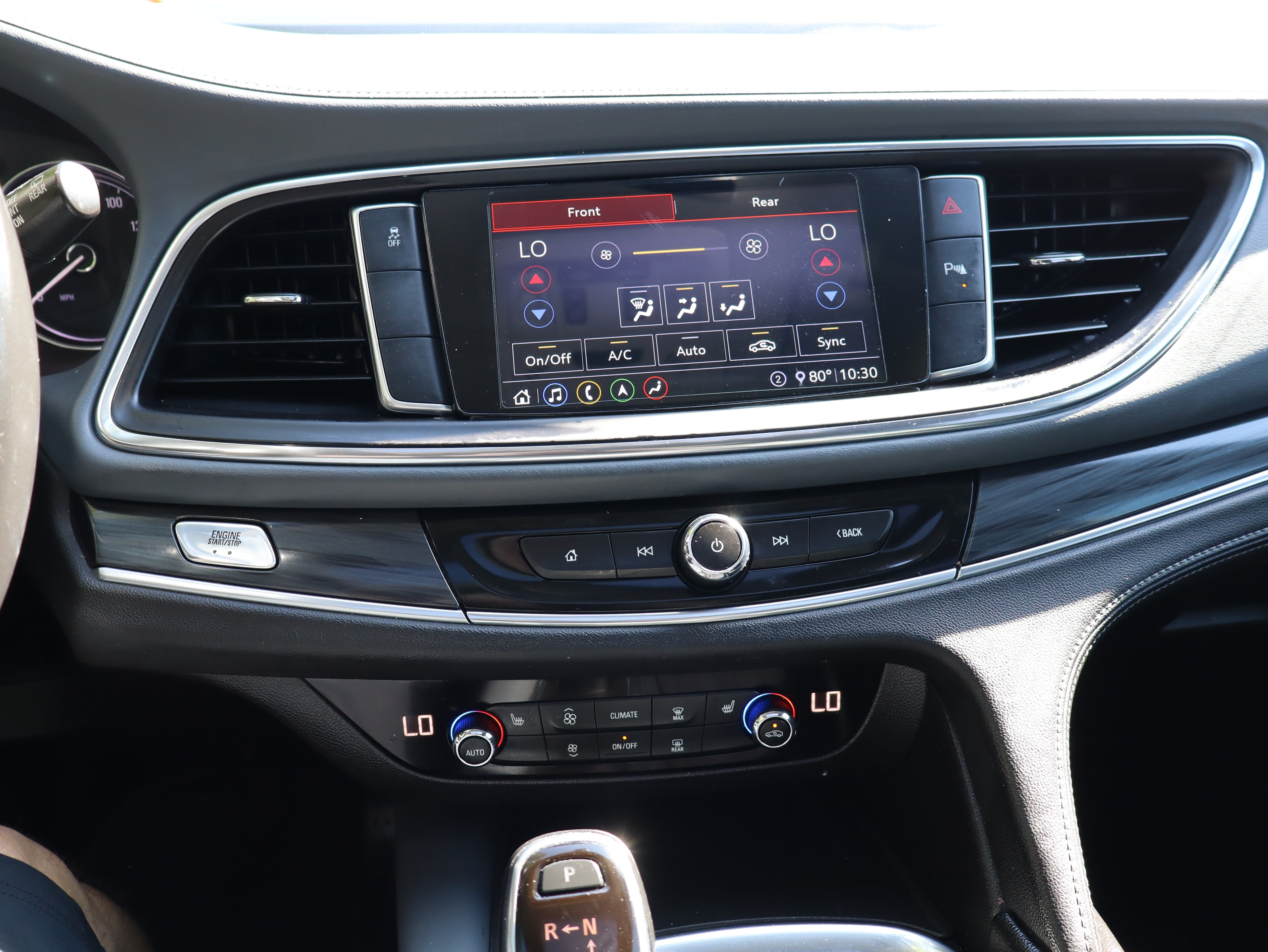 Used 2021 Buick Enclave Essence w/ Sport Touring Edition FWD image 32
