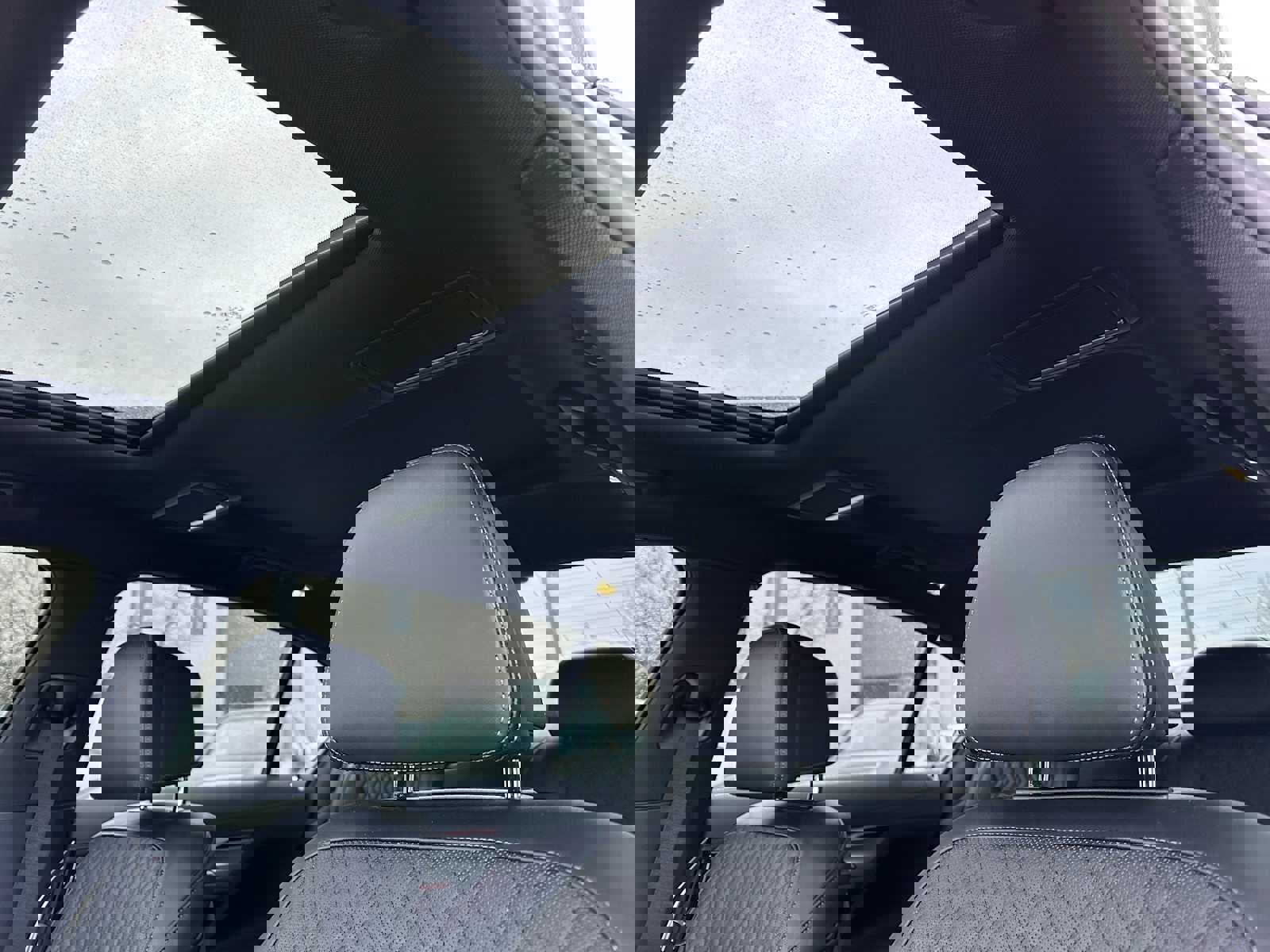 Used 2020 BMW 750i xDrive w/ M Sport Package image 22