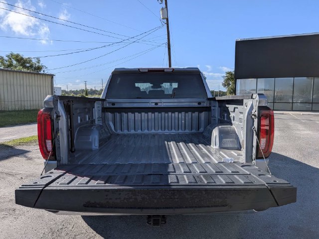 Used 2025 GMC Sierra 1500 SLT RWD image 12