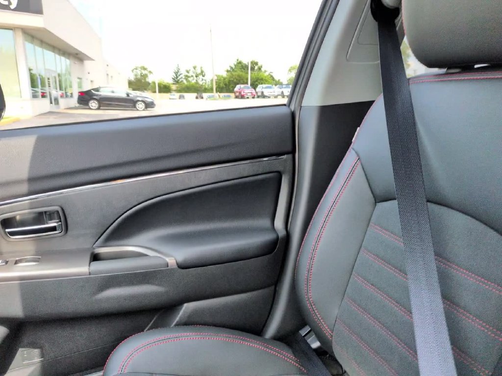 New 2027 Mitsubishi Outlander Sport SE AWD/4WD image 14
