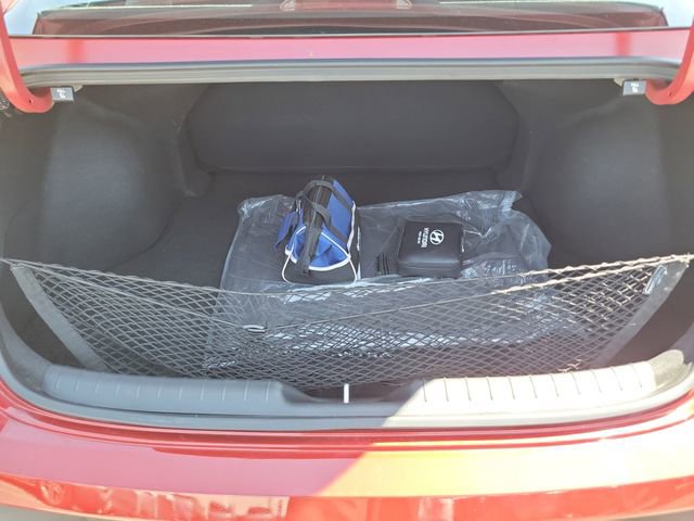 Used 2025 Hyundai Elantra Sport image 24