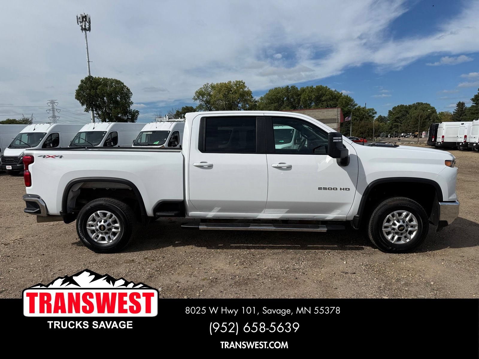 Used 2025 Chevrolet Silverado 2500 LT w/ Convenience Package AWD/4WD image 17