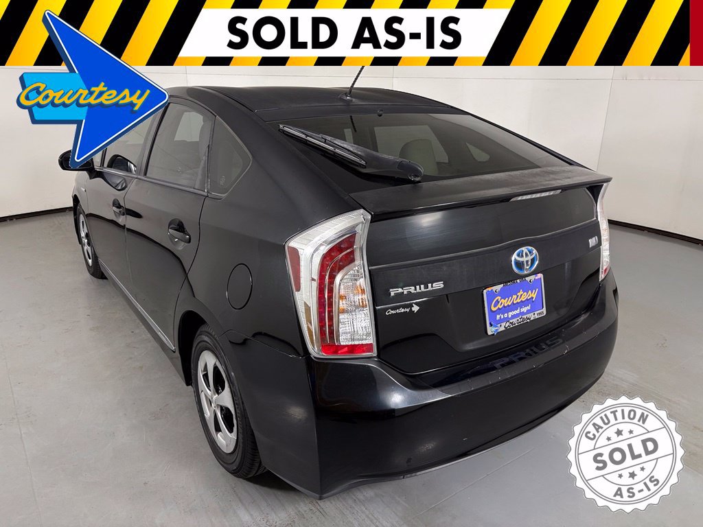 Used 2014 Toyota Prius Two w/ Preferred Accessory Package FWD image 6
