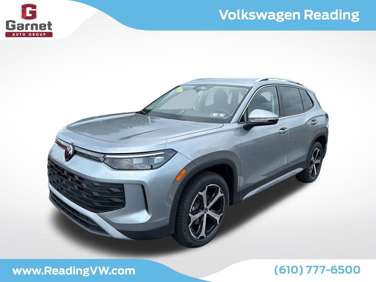 New 2025 Volkswagen Tiguan SE image 1