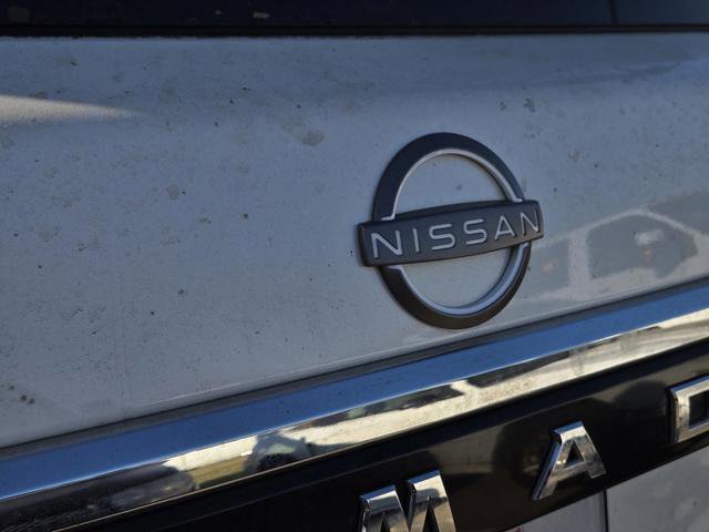 Used 2022 Nissan Armada SV w/ SV Appearance Package image 5