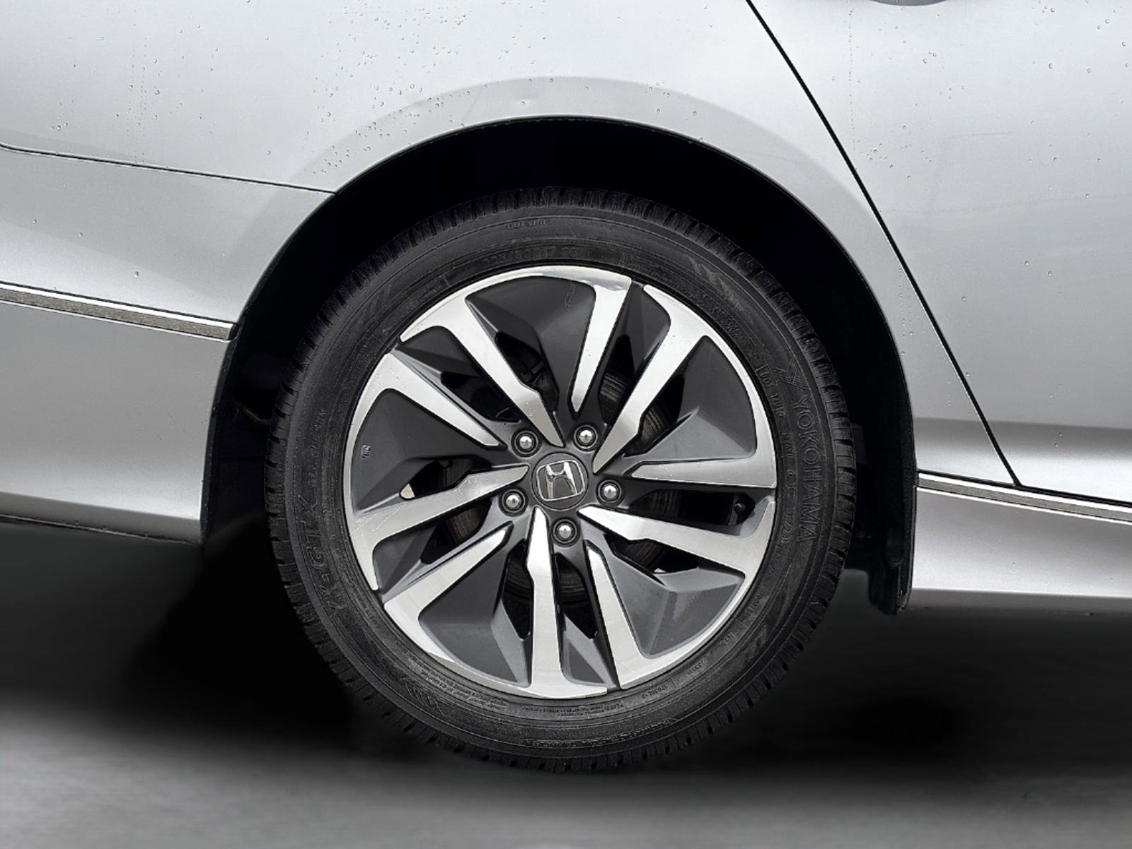 Certified 2019 Honda Accord EX-L image 9