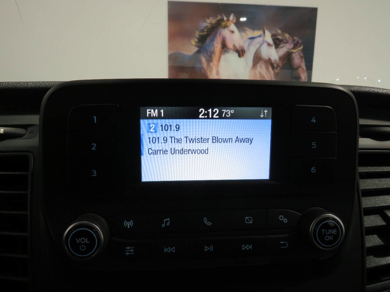 Used 2020 Ford Transit 250 Medium Roof w/ Load Area Protection Package image 19