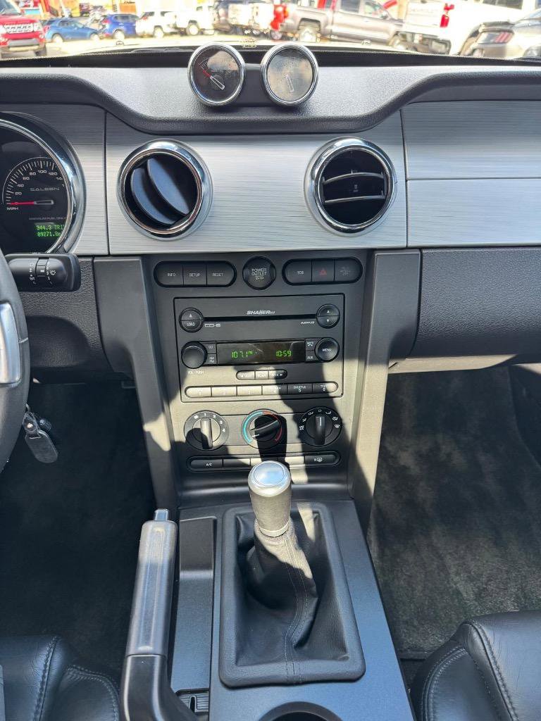 Used 2006 Ford Mustang GT image 18