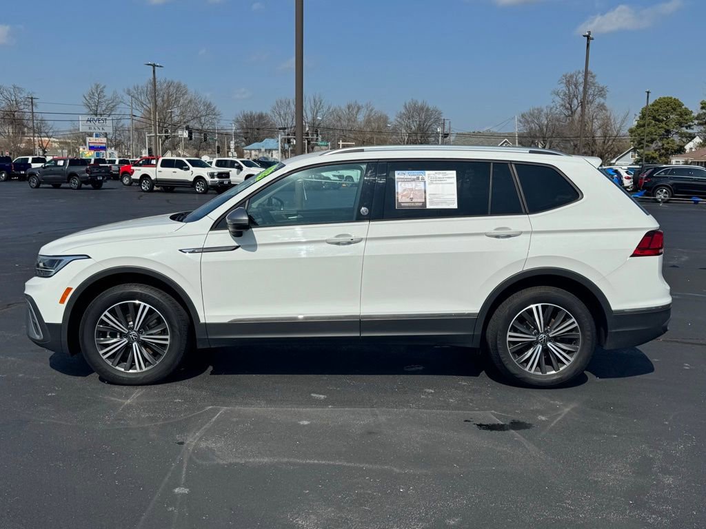 Used 2024 Volkswagen Tiguan Wolfsburg Edition FWD image 28