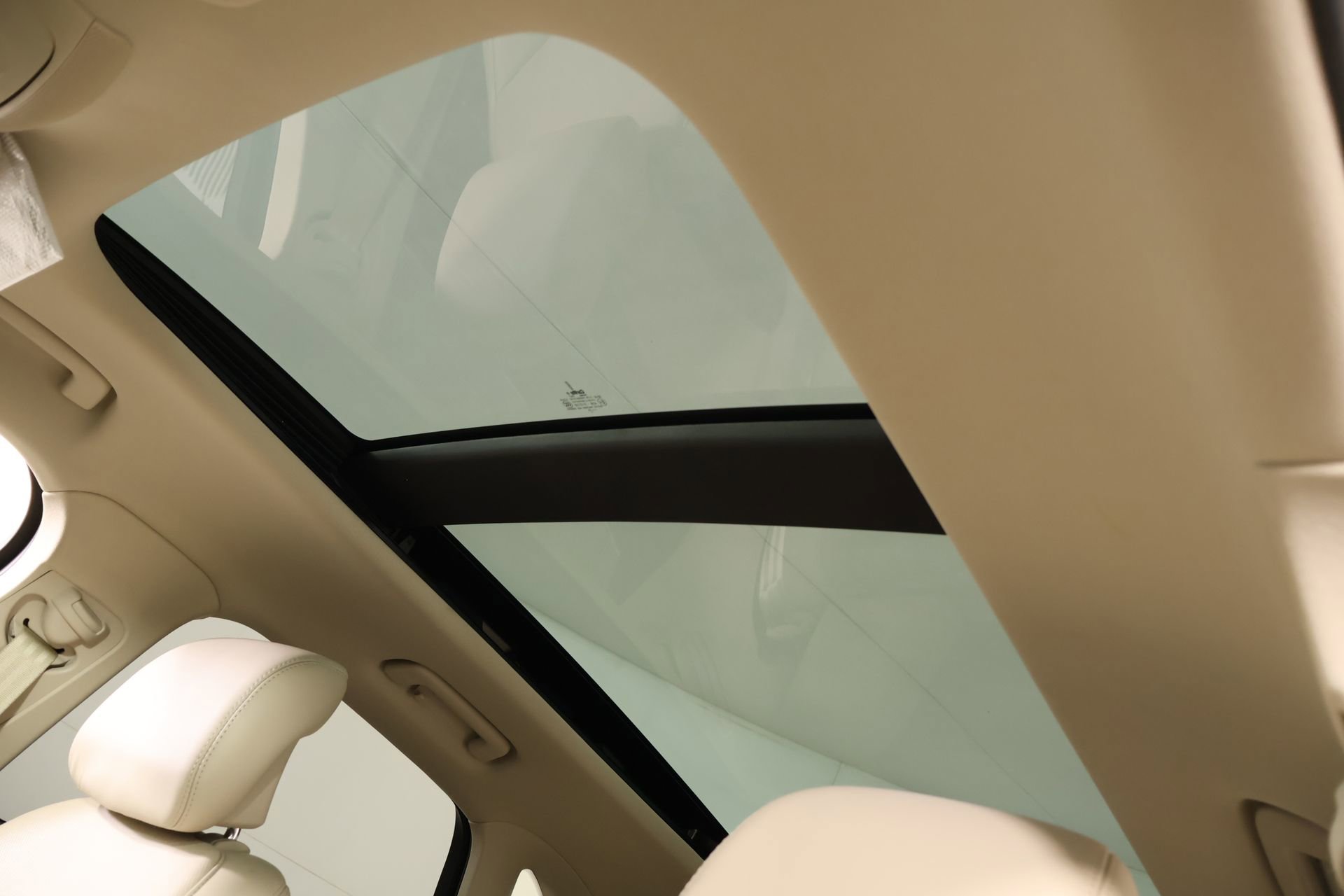 Used 2019 Lincoln MKC Reserve w/ MKC Technology Package FWD image 15