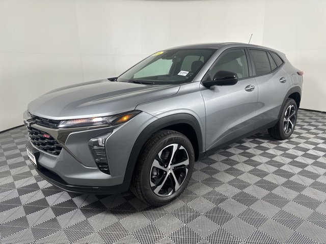 New 2026 Chevrolet Trax RS w/ Driver Confidence Package image 7