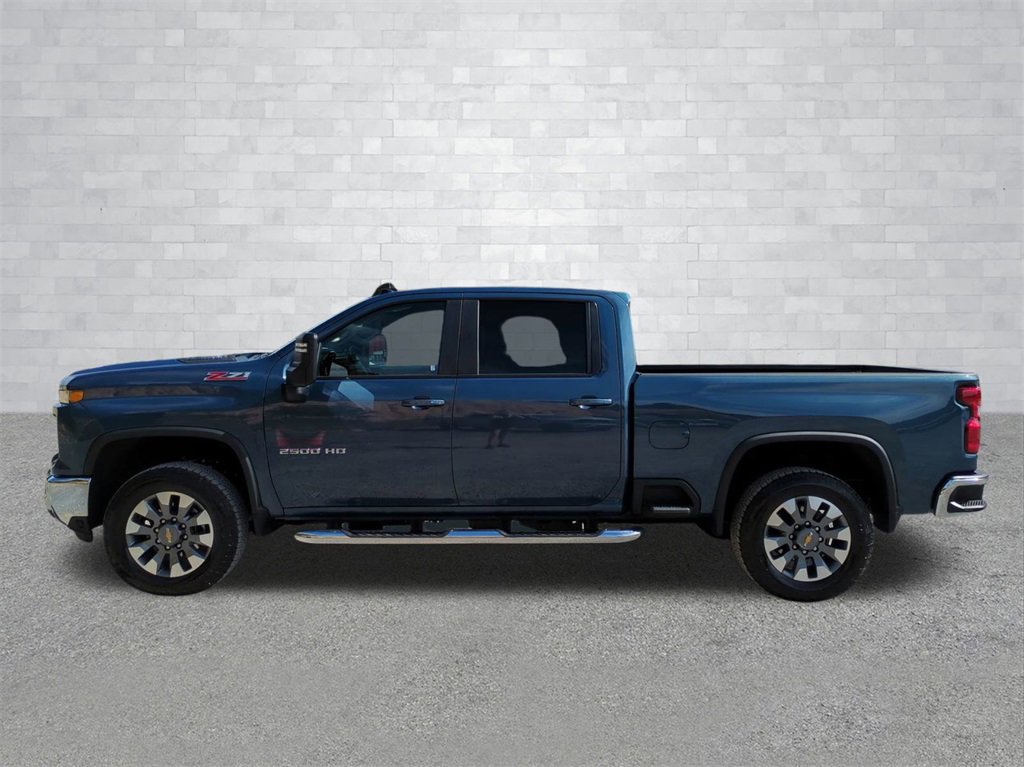 Used 2025 Chevrolet Silverado 2500 LT image 7
