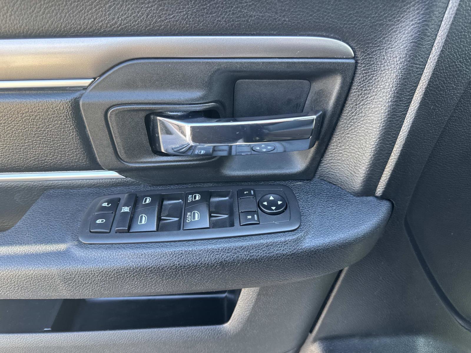 Certified 2024 RAM 1500 Classic Warlock RWD image 19