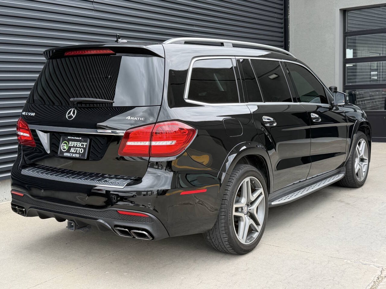 Used 2017 Mercedes-Benz GLS 550 4MATIC image 11
