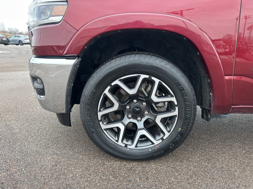 Used 2025 RAM 1500 Laramie image 16