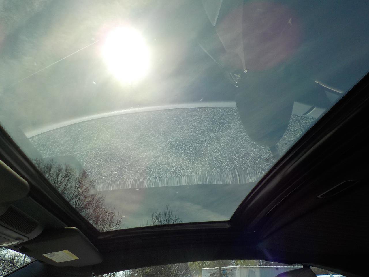 Used 2015 Volkswagen Eos Komfort image 14