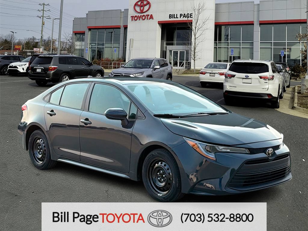 Used 2025 Toyota Corolla LE w/ Convenience Package