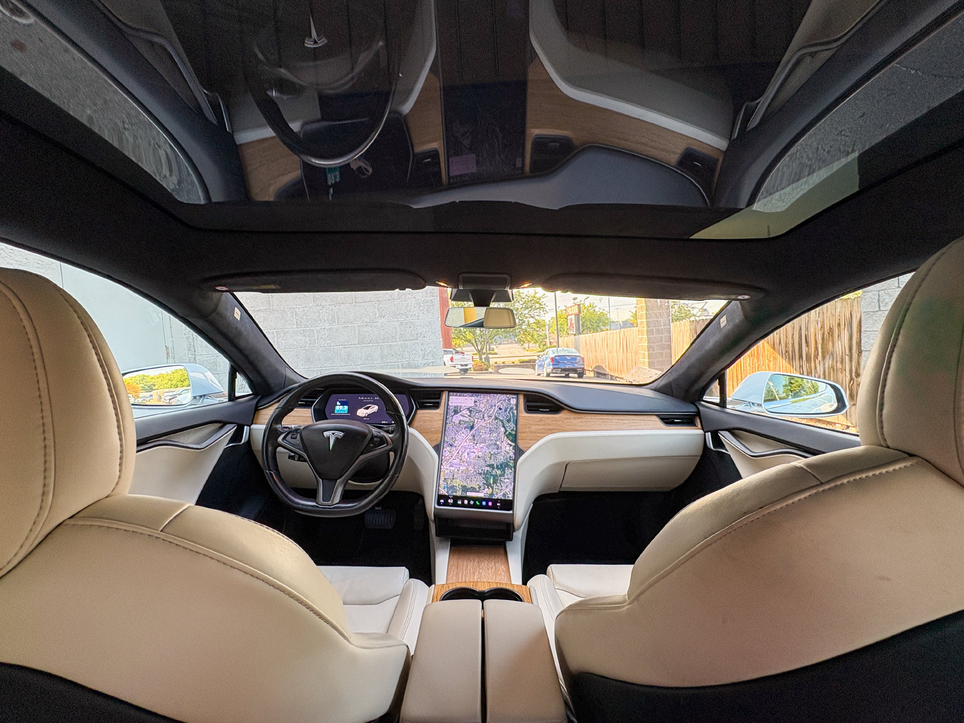 Used 2020 Tesla Model S Long Range Plus AWD/4WD image 2