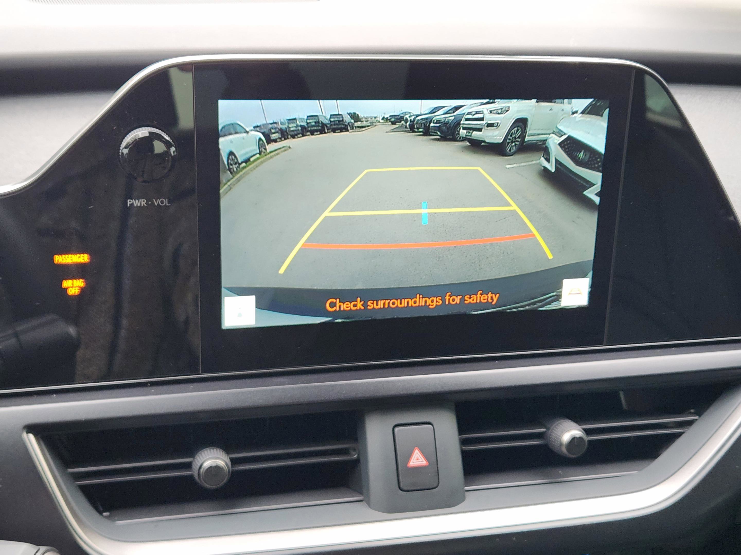 Certified 2025 Lexus UX 300h FWD w/ Accessory Package (Z1) image 29