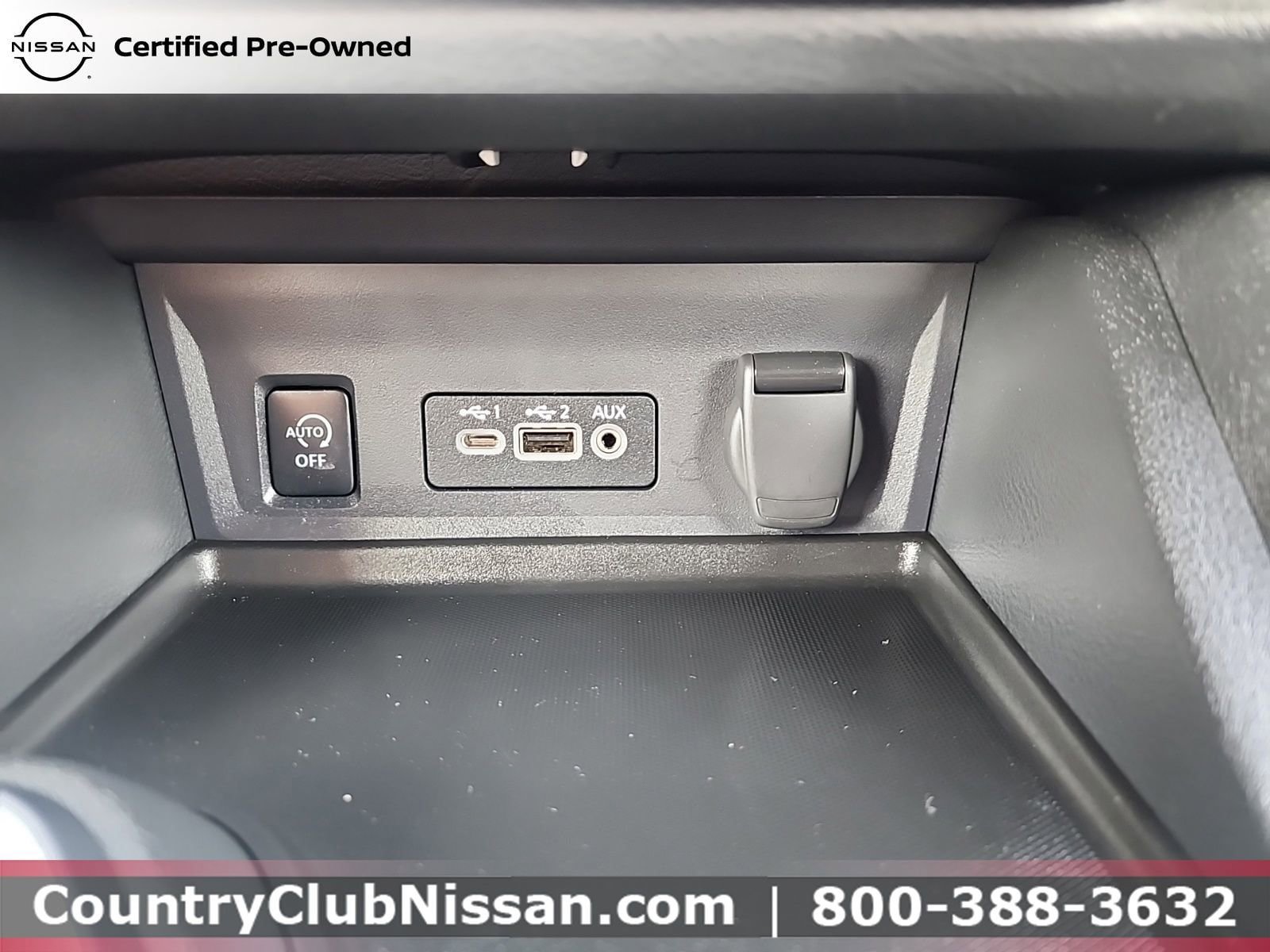 Certified 2024 Nissan Sentra SR w/ Lighting Package FWD image 13