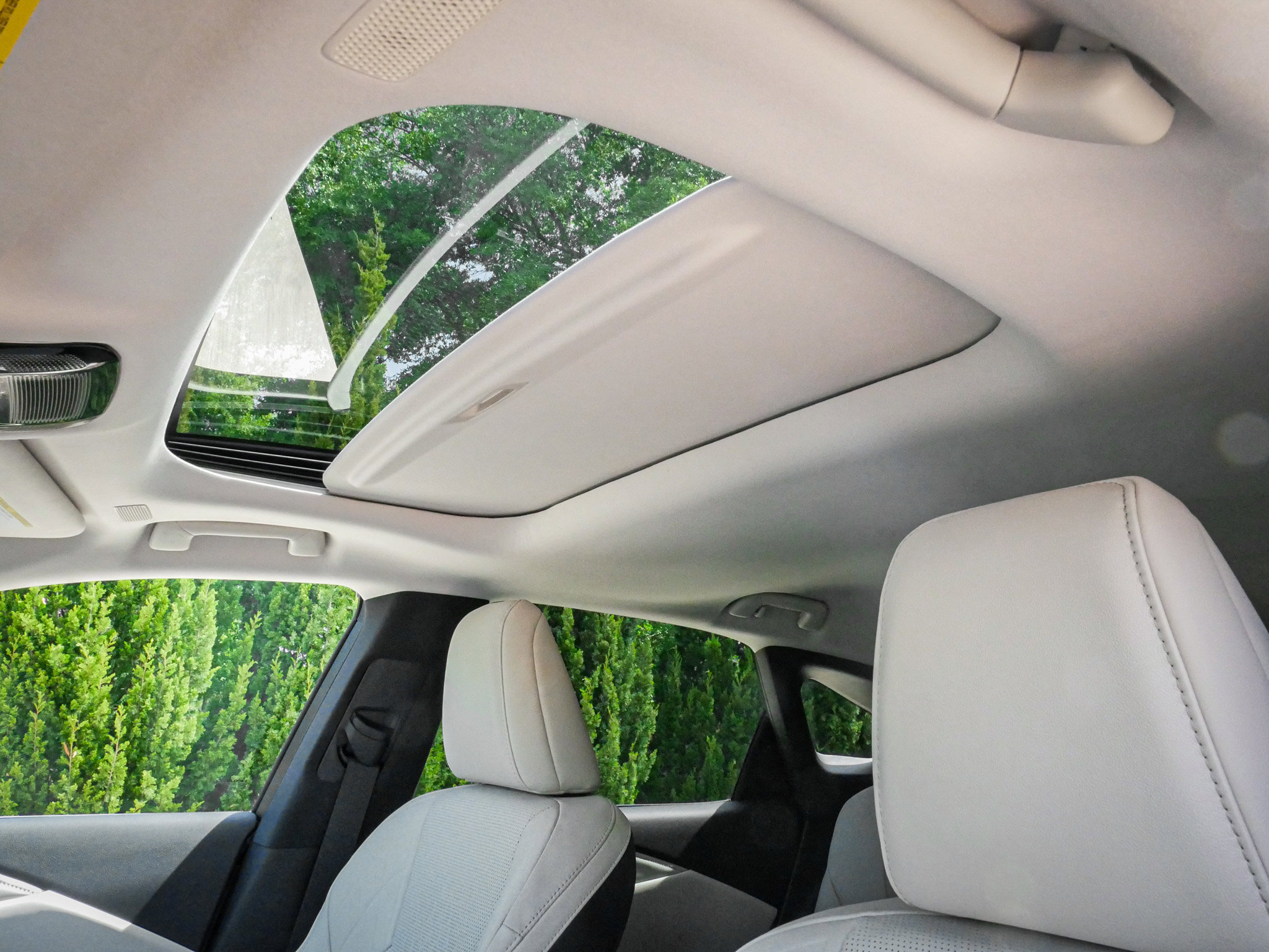 Used 2025 Lexus RX 350 Premium Plus w/ Convenience Package FWD image 27