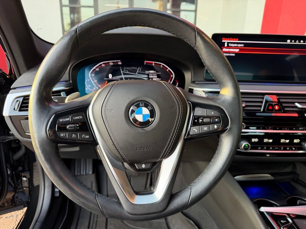 Used 2023 BMW 530i xDrive w/ Convenience Package AWD/4WD image 14