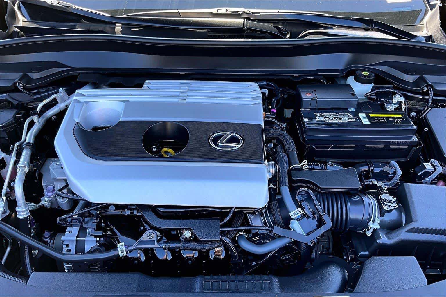 Used 2022 Lexus UX 200 w/ Accessory Package (Z1) FWD image 30
