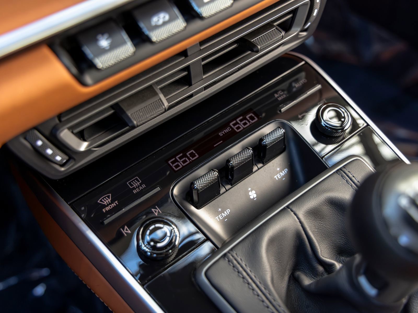 Used 2024 Porsche 911 Carrera S image 43