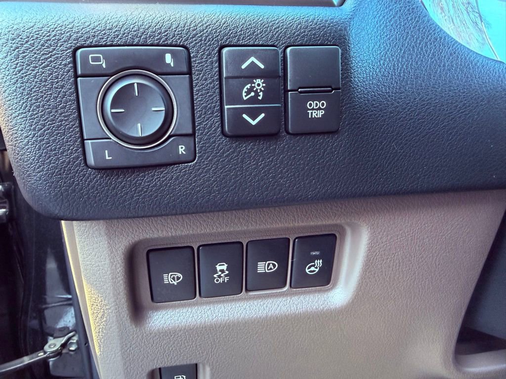 Certified 2023 Lexus GX 460 Premium w/ Accessory Package image 19