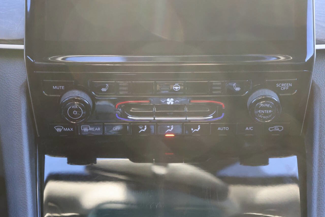 Used 2021 Jeep Grand Cherokee L Limited image 22