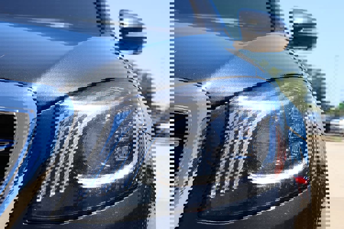 Used 2019 Mercedes-Benz S 560 Sedan w/ AMG Line Exterior image 7