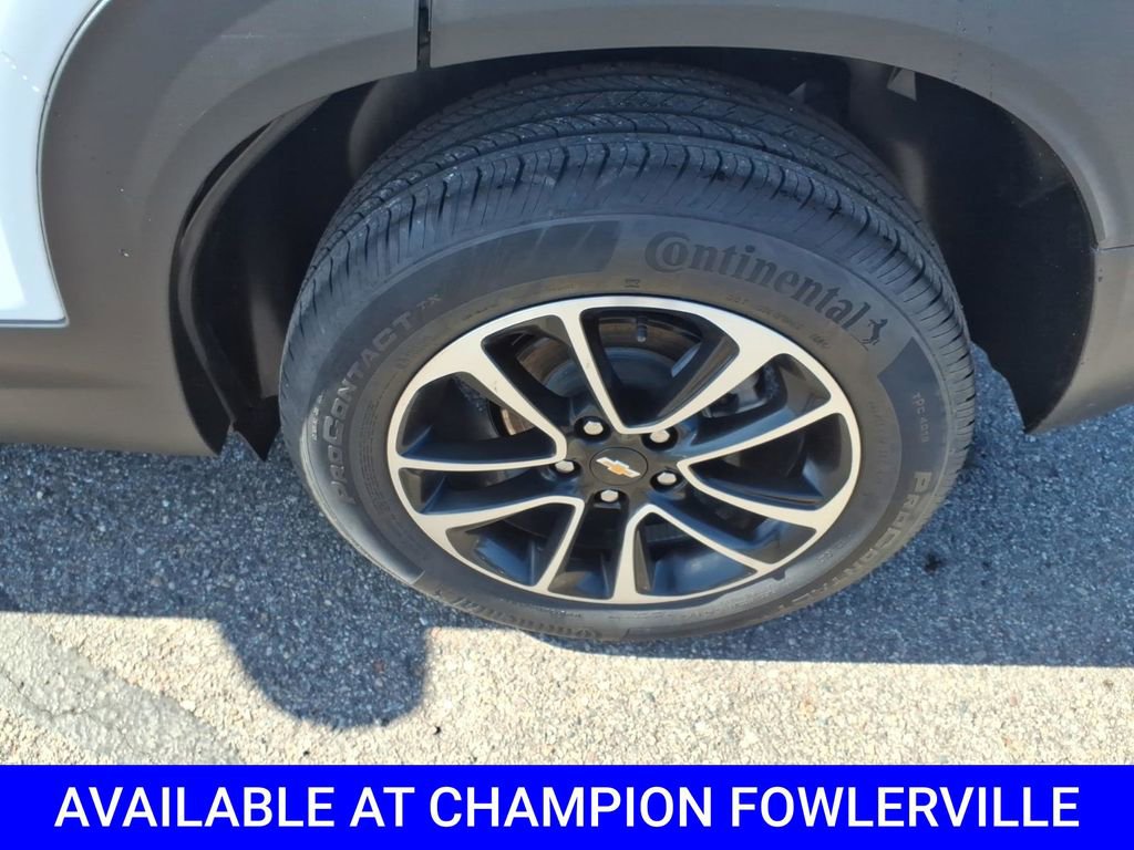 Used 2025 Chevrolet TrailBlazer LT image 9