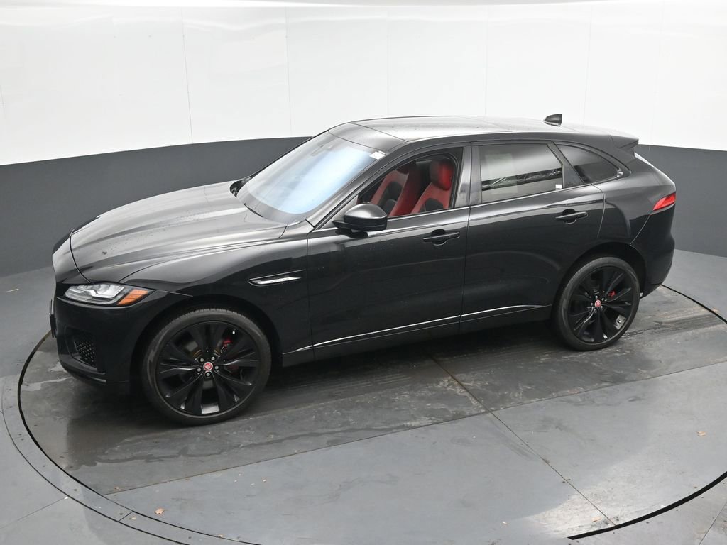 Used 2020 Jaguar F-PACE S image 35