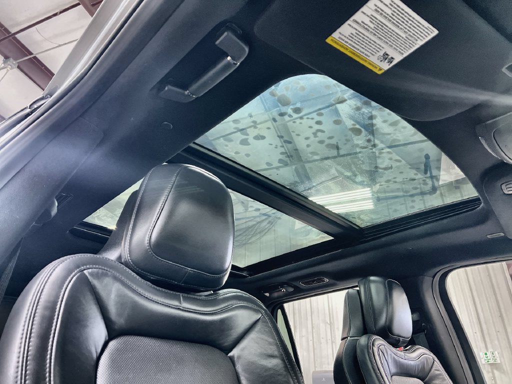 Used 2022 Lincoln Navigator Reserve RWD image 29