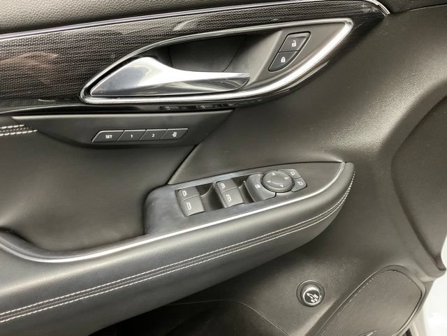 Used 2023 Buick Envision Essence w/ Sport Touring Package FWD image 11