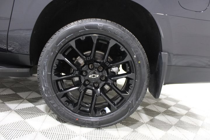 Used 2022 Chevrolet Suburban RST w/ Luxury Package AWD/4WD image 48