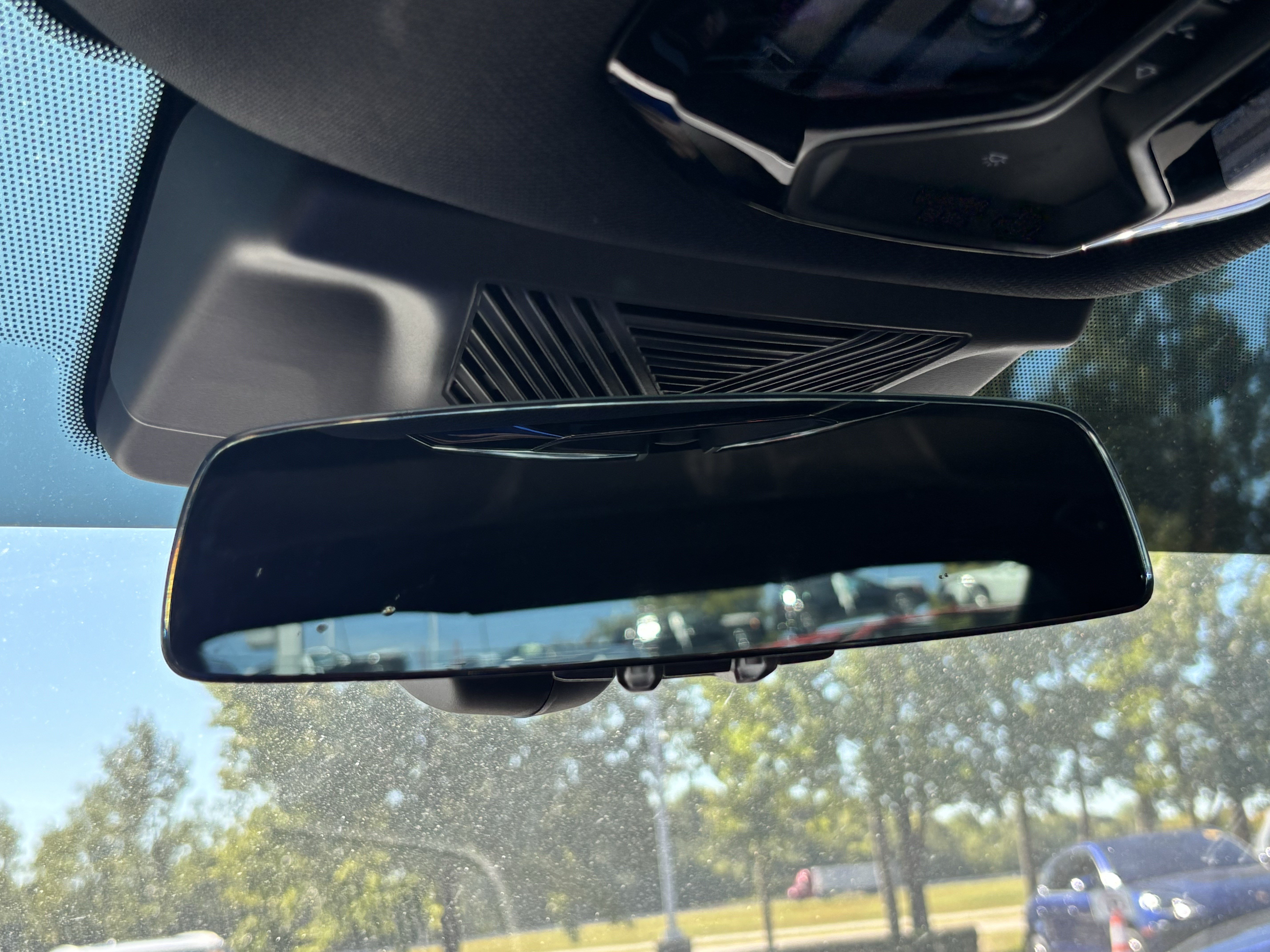 Certified 2024 BMW i5 eDrive40i w/ M Sport Package RWD image 28
