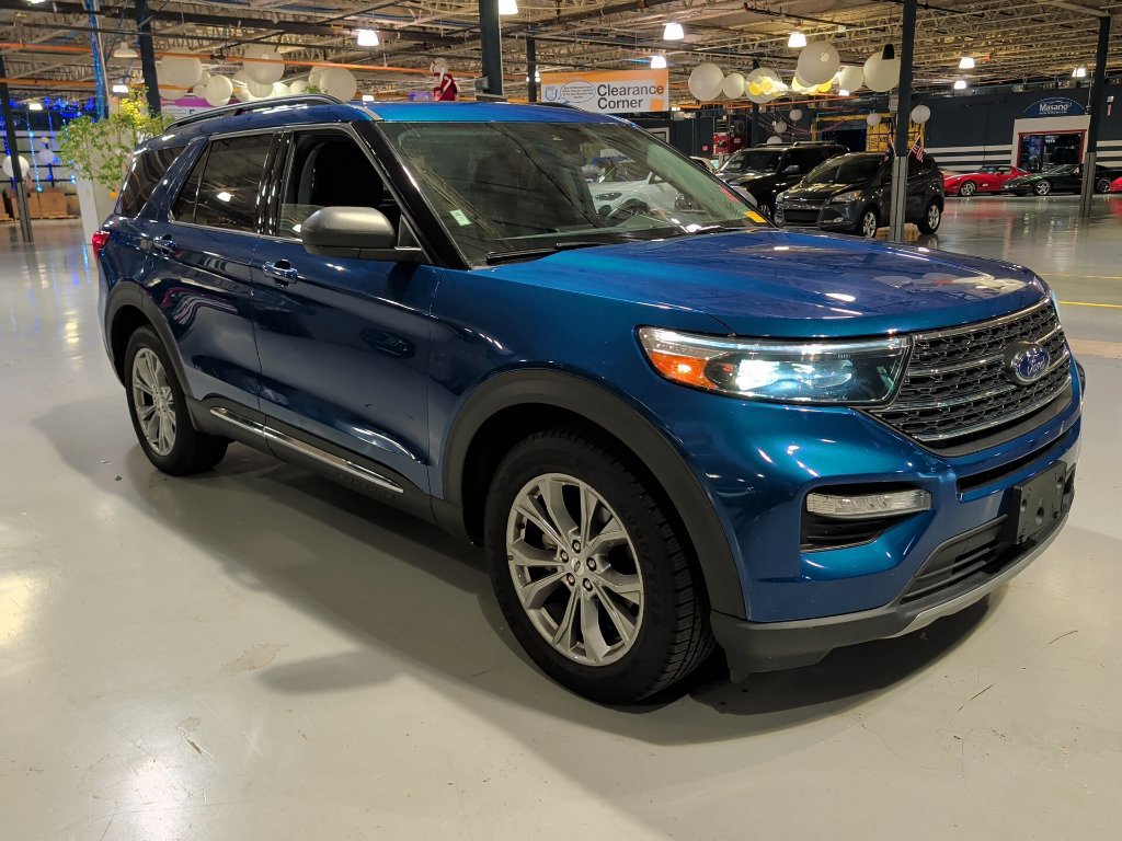 Used 2022 Ford Explorer XLT w/ Equipment Group 202A