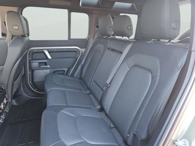 Certified 2023 Land Rover Defender 110 X-Dynamic SE image 18
