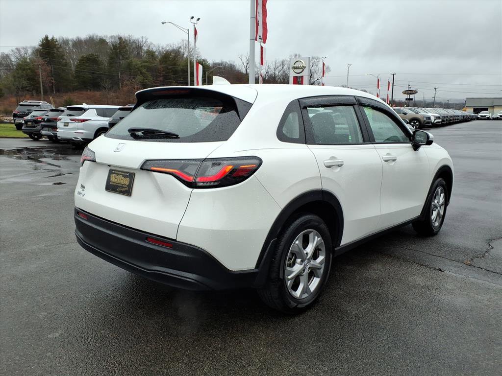 Used 2025 Honda HR-V LX image 15