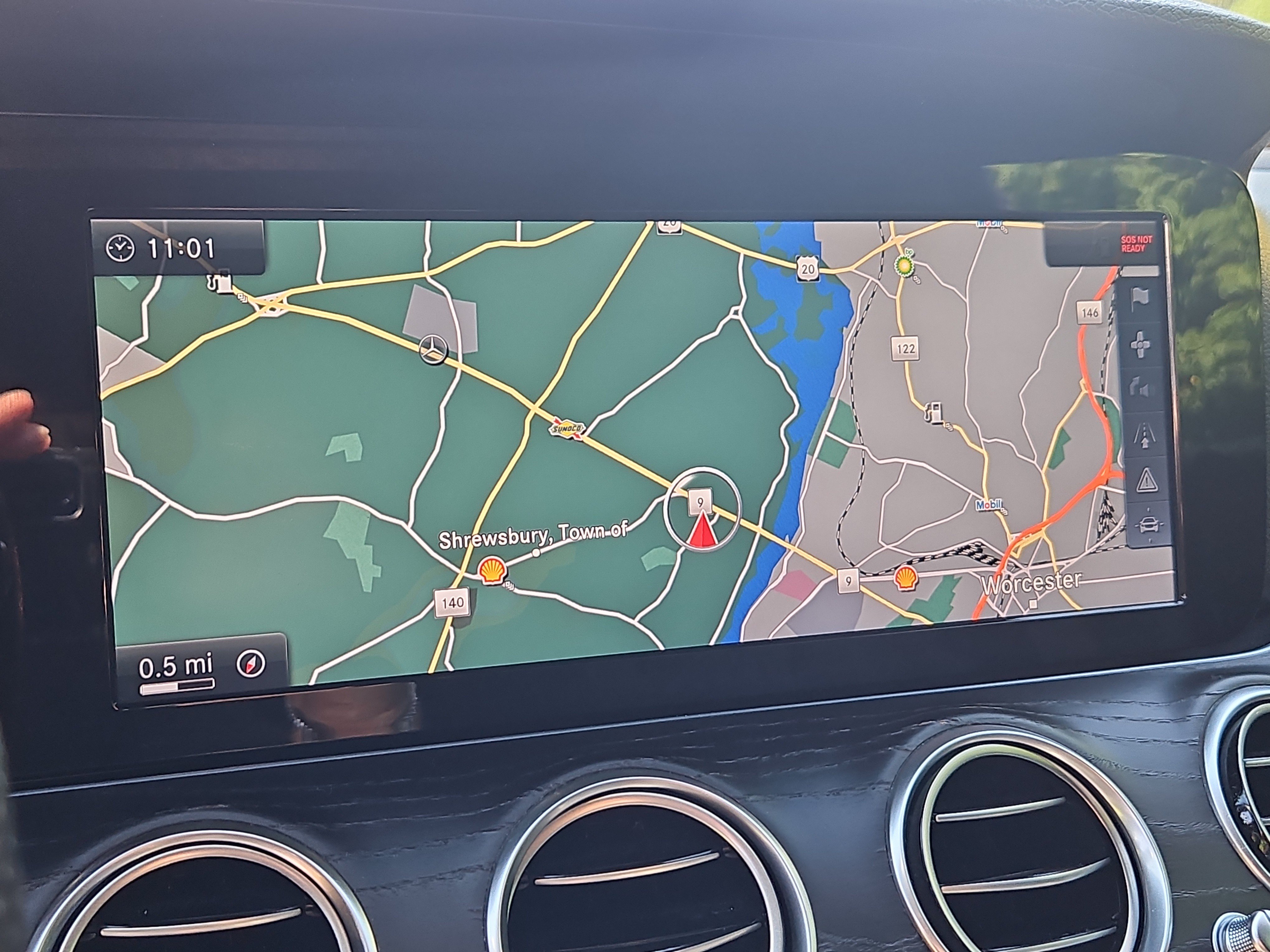 Used 2017 Mercedes-Benz E 300 4MATIC image 10