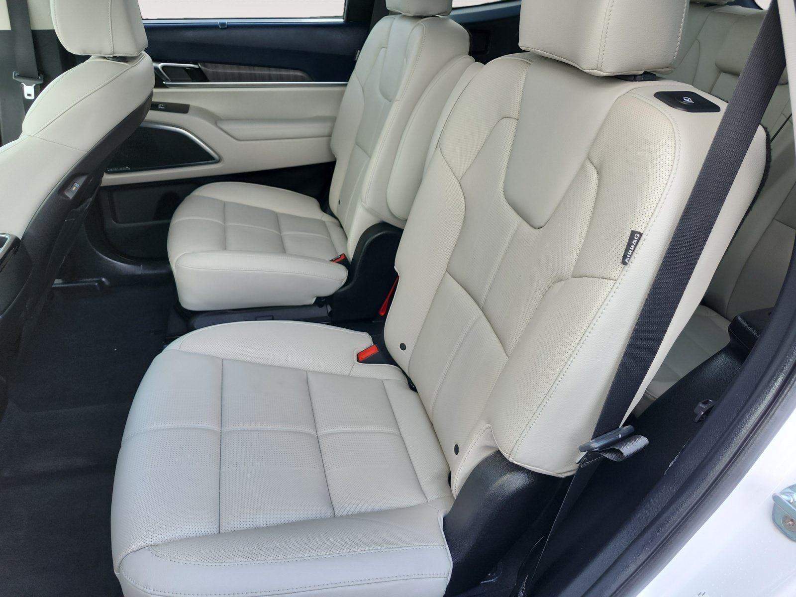 Used 2023 Kia Telluride SX AWD/4WD image 14