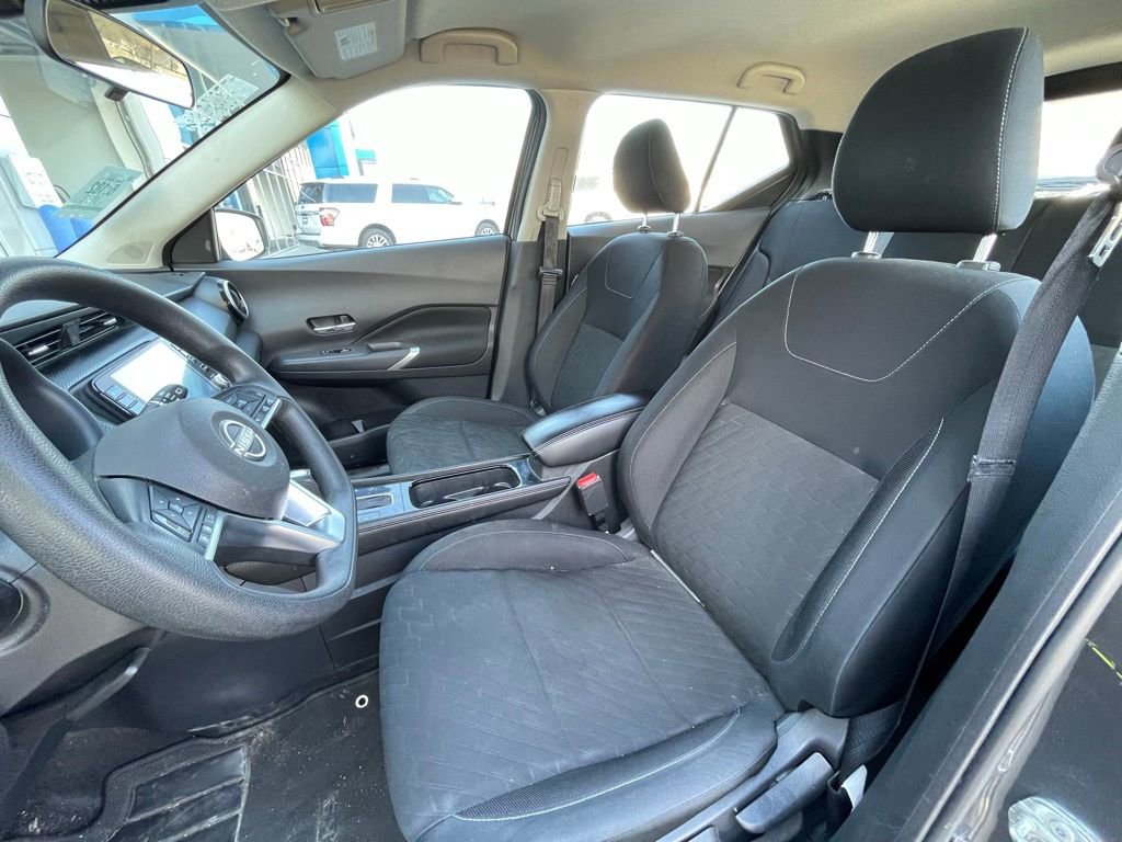 Used 2023 Nissan Kicks SV FWD image 23