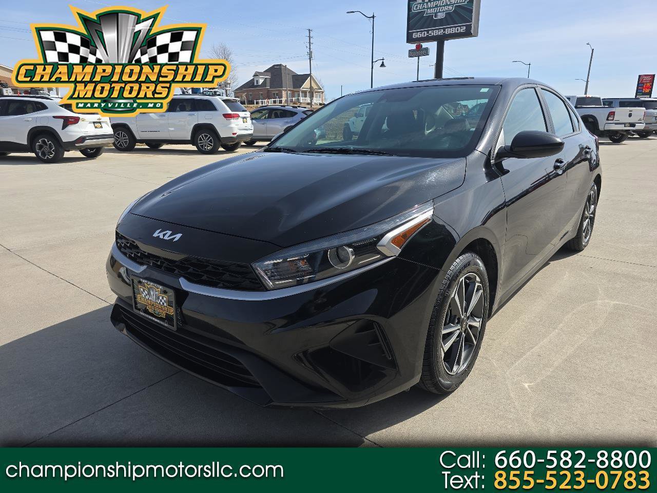 Used 2024 Kia Forte LXS image 1